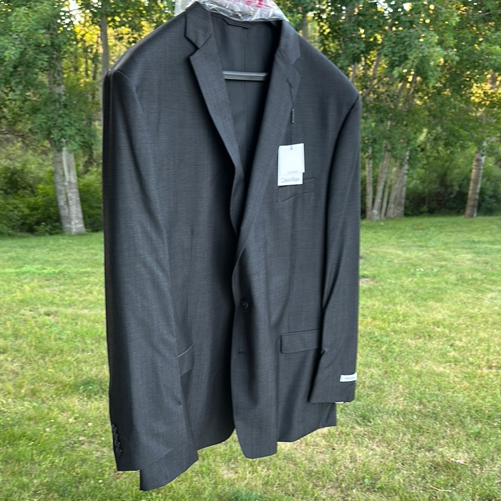 Calvin Klein Gray Suit Classic Notched Lapel
